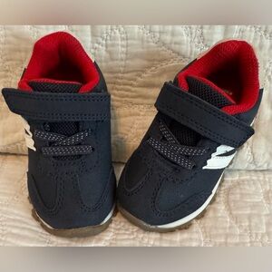 Kids-Size 4/ Unisex Carter's Navy and Red Sneakers—PET & SMOKE-FREE HOME